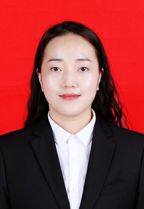 龙华 燕倩文.jpg